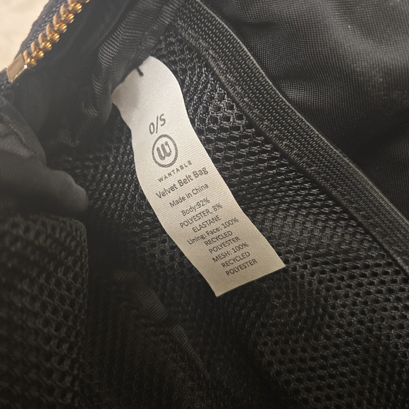 Wantable Velvet Quilted Belt Bag Black - Picture 12 of 13